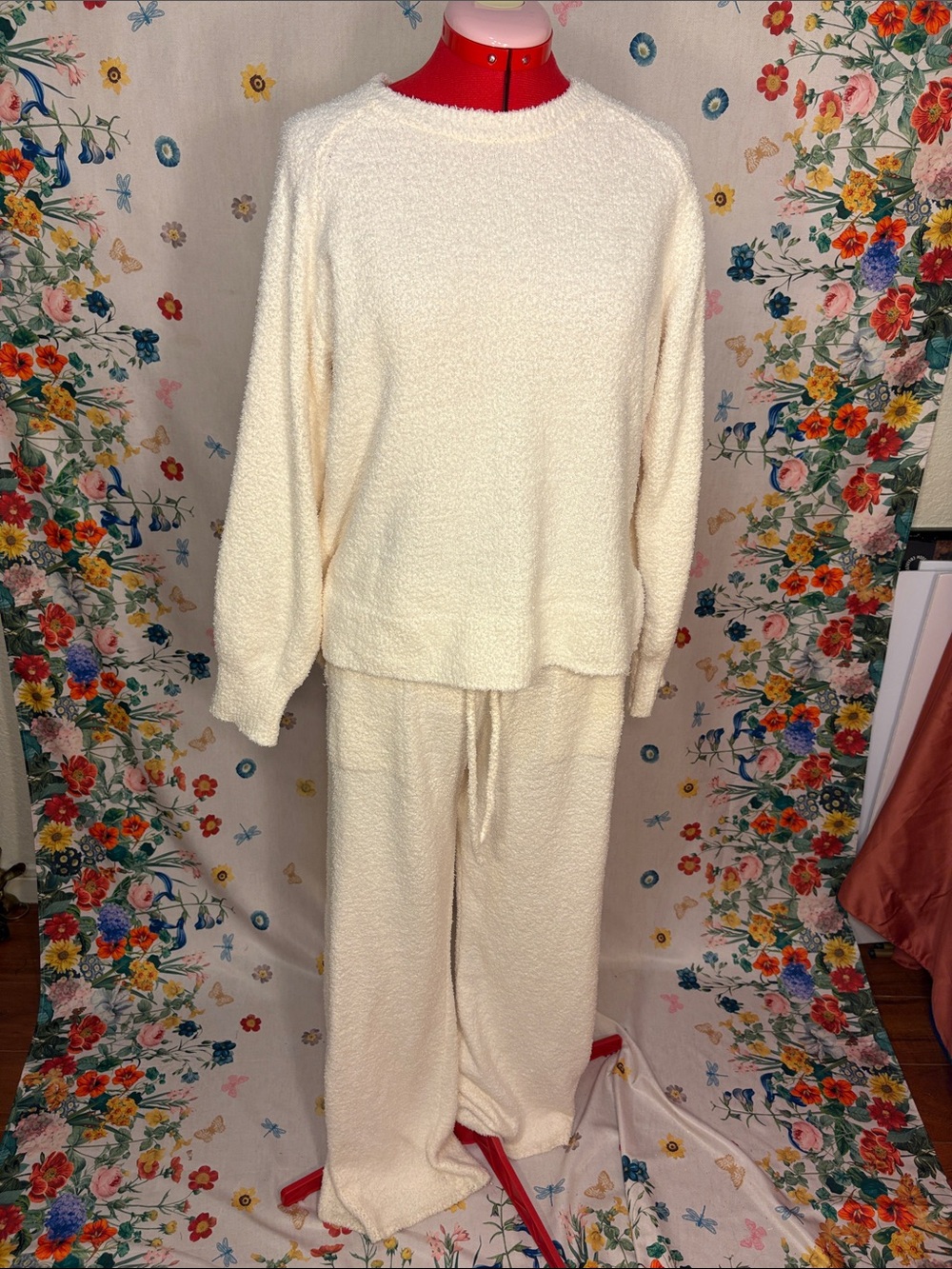 Joyspun - NWT Cozy Cream Plush Lounge Set Snuggle Ready Cozy Lounge